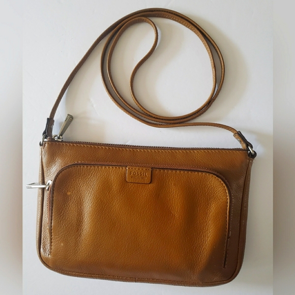 90's FOSSIL Tan Crossbody Cow Hide Leather Bag!!!! - Picture 3 of 16
